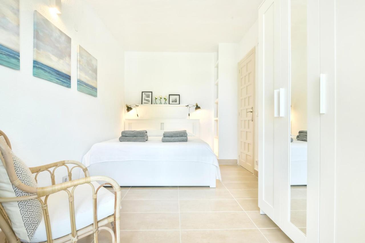 Modern Stylish Bungalow In โมไรรา ภายนอก รูปภาพ